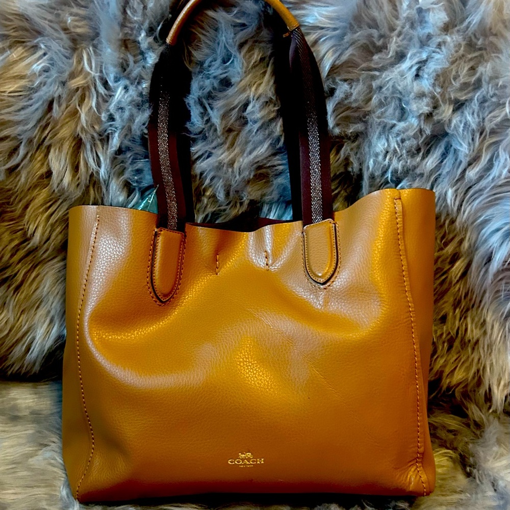 Coach Derby Tote Brown Handbag, Leather, EUC
